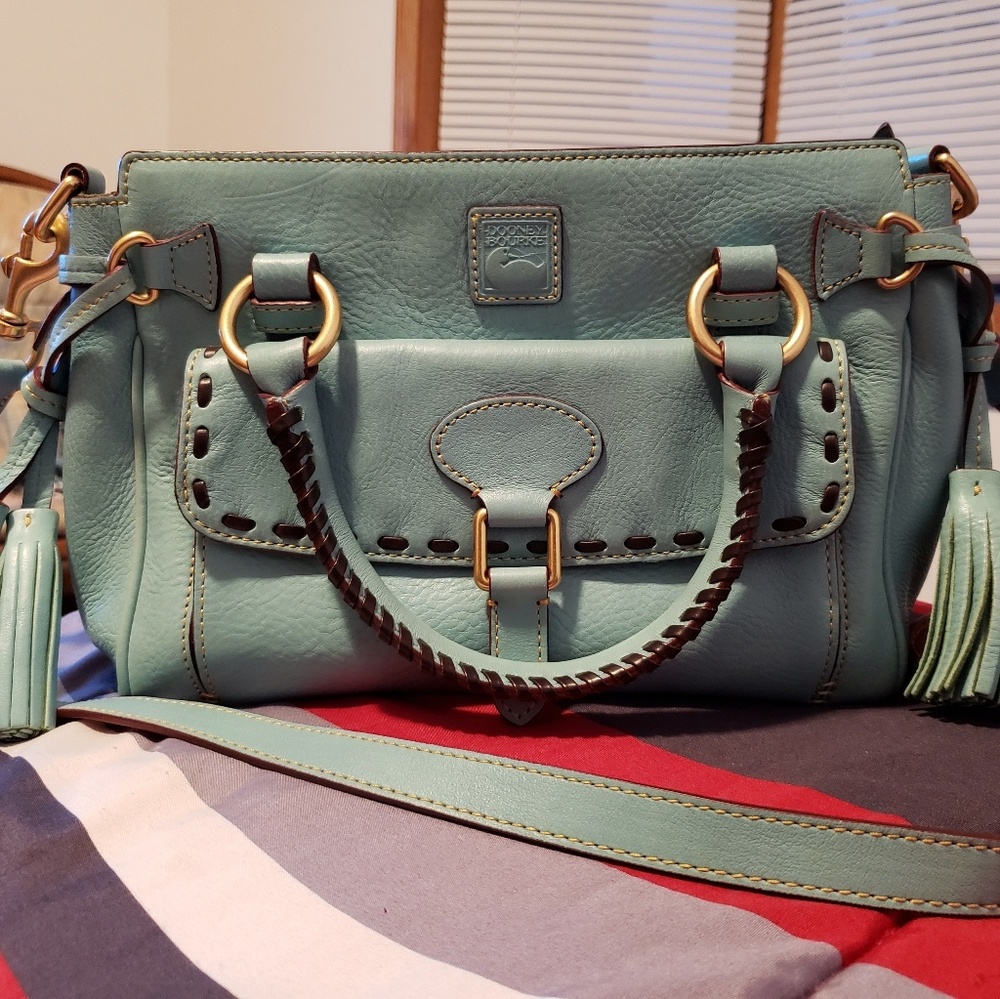 Dooney and Bourke florentine satchel crossbody